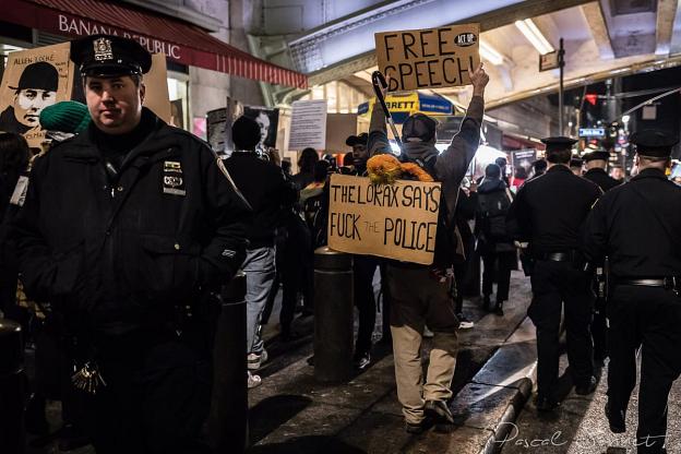 USA - NYC Shut It Down